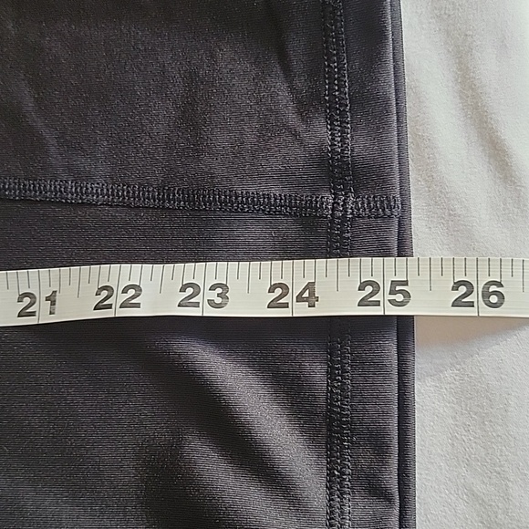 Danskin Size M Black Funnel Neck Pullover Athletic Top, Long Sleeve NEW with Tag - Picture 12 of 15